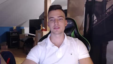jamesss11158699 online show from 4, 12, 2024