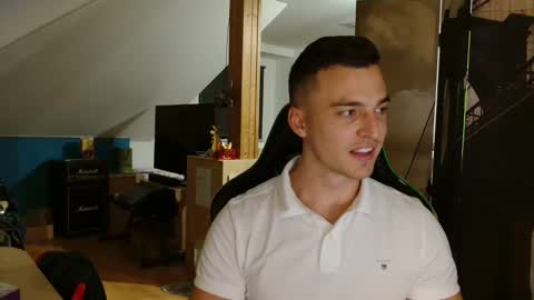 jamesss11158699 online show from 4, 12, 2024
