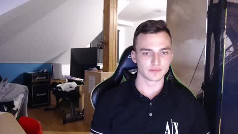 jamesss11158699 online show from 11, 1, 2025