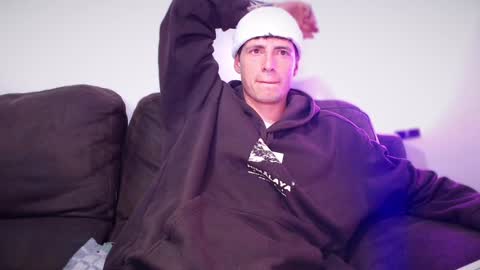 jamesss____ online show from 28, 2, 2025