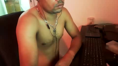 Snapshot of jamielonnas chatting on 12, 3, 2026 Jamie Lonnas online show from 12, 3, 2026