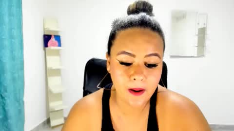 jan_milkhot online show from 25, 10, 2025