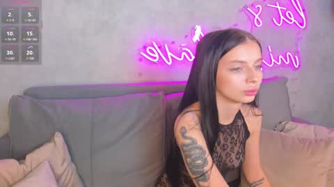 Snapshot of jane_johnston chatting on 14, 12, 2025 Eva online show from 14, 12, 2025