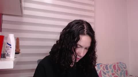 Snapshot of jane_r chatting on 2, 10, 2025 Jane online show from 2, 10, 2025