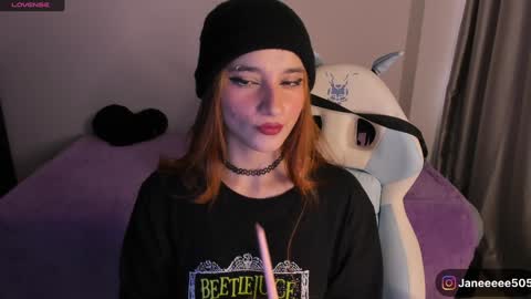 Snapshot of janee_lane chatting on 2, 1, 2025 Jane online show from 2, 1, 2025