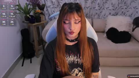 Snapshot of janee_lane chatting on 17, 10, 2025 Jane online show from 17, 10, 2025