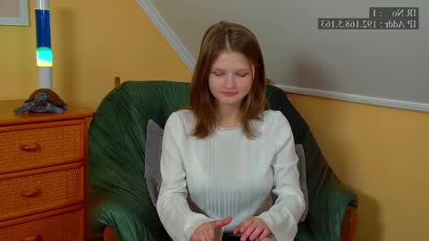 Snapshot of janerosen chatting on 4, 10, 2025 jane online show from 4, 10, 2025