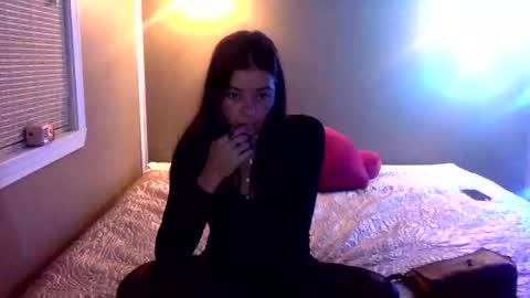 janicepepper online show from 4, 11, 2025