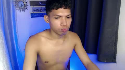 janlloyd04 online show from 29, 10, 2025