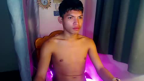 janlloyd04 online show from 8, 3, 2026