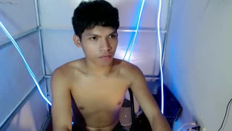 janlloyd04 online show from 30, 3, 2026