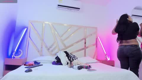 Janna online show from 7, 11, 2025