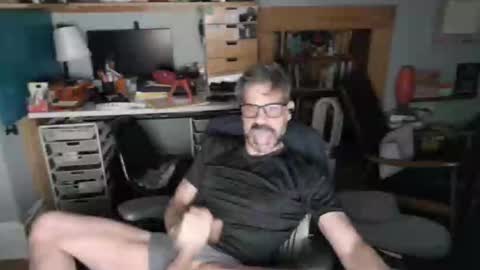 Snapshot of jareth_returns chatting on 8, 6, 2026 jareth_returns online show from 8, 6, 2026