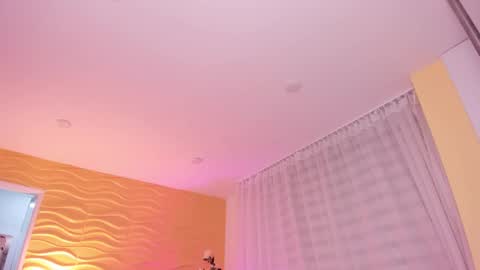 Jasmin Evans online show from 18, 2, 2025