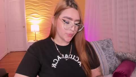 Jasmin Evans online show from 8, 3, 2025