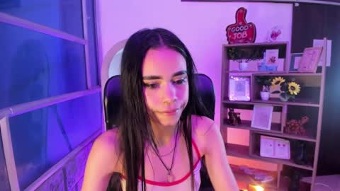Snapshot of jasmin_skinny chatting on 3, 10, 2025 jasmin_skinny online show from 3, 10, 2025