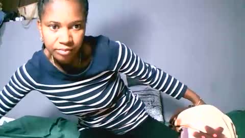 jasminah176750 online show from 8, 2, 2026