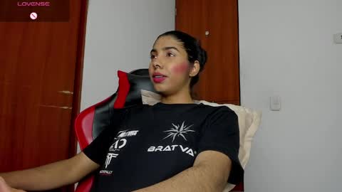 Snapshot of jasmine_bunny_ chatting on 30, 4, 2026 Jasmine online show from 30, 4, 2026