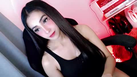 lavander  not for free show  online show from 13, 12, 2025