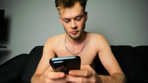 JasoN online show from 1, 11, 2025