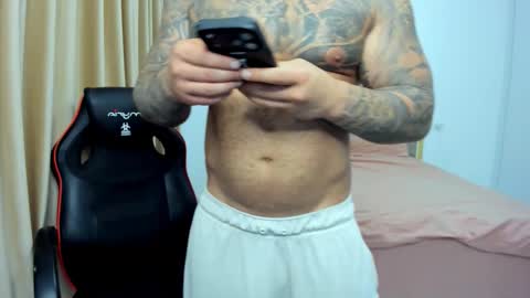  Javi  online show from 7, 11, 2025