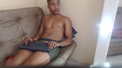 Snapshot of javier_zucker chatting on 19, 2, 2025 Javier online show from 19, 2, 2025