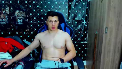 Javier online show from 2, 2, 2026