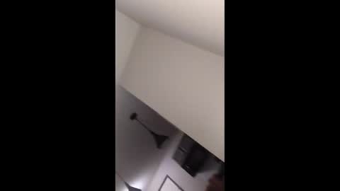 Dicky Down online show from 17, 11, 2025