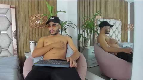 Snapshot of jay__rock chatting on 25, 11, 2025 Jay Rock online show from 25, 11, 2025