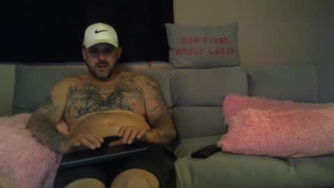 Snapshot of jay_banks0420 chatting on 24, 2, 2025 jay_banks0420 online show from 24, 2, 2025
