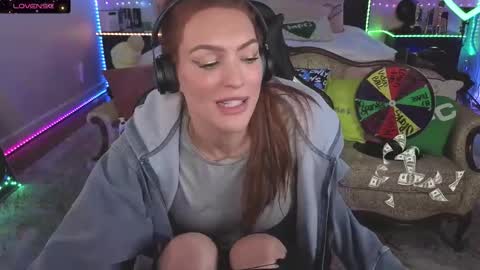 JennyBlighe online show from 28, 11, 2025