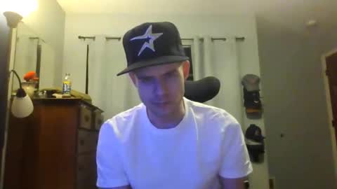 Snapshot of jaybrik92 chatting on 3, 5, 2026 Jlio Delgauto online show from 3, 5, 2026