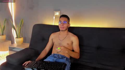 Jay online show from 24, 11, 2025