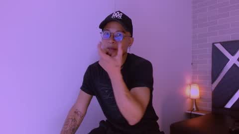 Jayden Morris online show from 3, 3, 2026