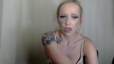 Snapshot of jaydenangel chatting on 13, 7, 2026 Blondie Queen Jayden online show from 13, 7, 2026