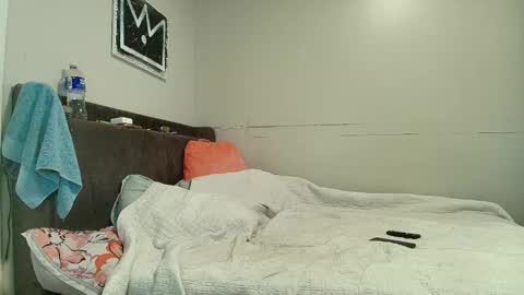 Snapshot of jaydomonique chatting on 14, 12, 2025 Naomiruty online show from 14, 12, 2025