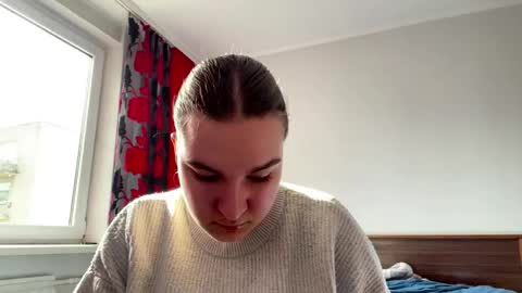 Mia online show from 11, 4, 2026