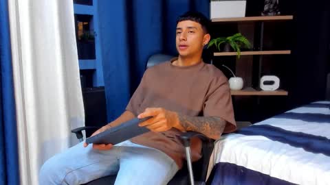 jaze_bradley online show from 12, 1, 2026