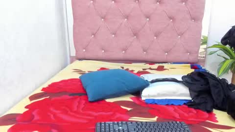 jazmin040_ online show from 10, 1, 2026