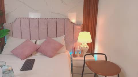 Jazmin online show from 22, 11, 2025