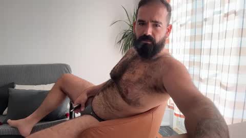 Snapshot of jbearbearbear chatting on 8, 9, 2025 jbearbearbear online show from 8, 9, 2025