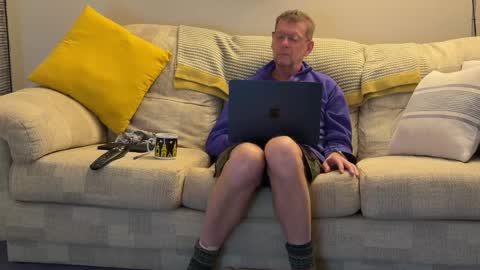 Jon online show from 17, 12, 2024