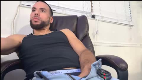 JcMax305 online show from 31, 1, 2026