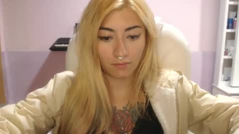 Jean online show from 24, 2, 2025