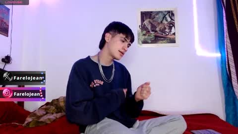 Snapshot of jeanfarelo chatting on 5, 1, 2025 Jean online show from 5, 1, 2025