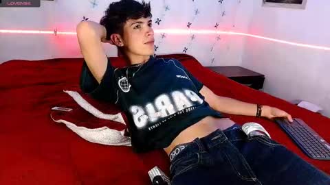 Snapshot of jeanfarelo chatting on 9, 9, 2025 Jean online show from 9, 9, 2025