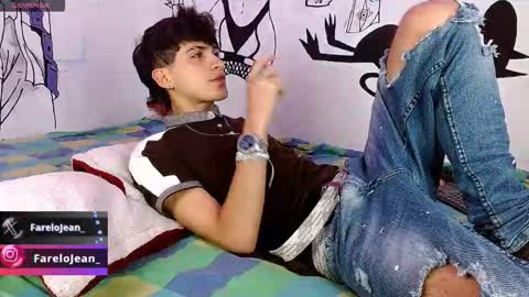 Snapshot of jeanfarelo chatting on 9, 10, 2025 Jean online show from 9, 10, 2025