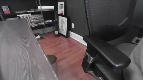 Snapshot of jedge4404 chatting on 15, 10, 2025 jedge4404 online show from 15, 10, 2025