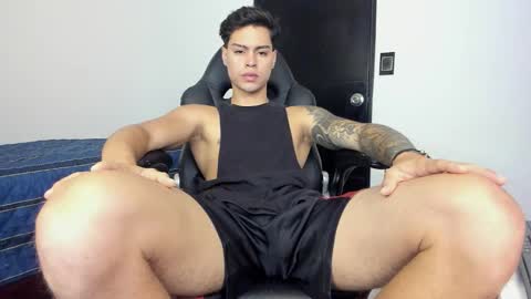 Jeanpii01 online show from 14, 12, 2025