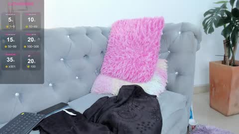 Jeen Taylor online show from 5, 2, 2025